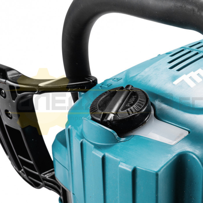 Акумулаторна резачка за дърва MAKITA UC013GZ SOLO, 40V, 45 см., 25.5 м/сек - 