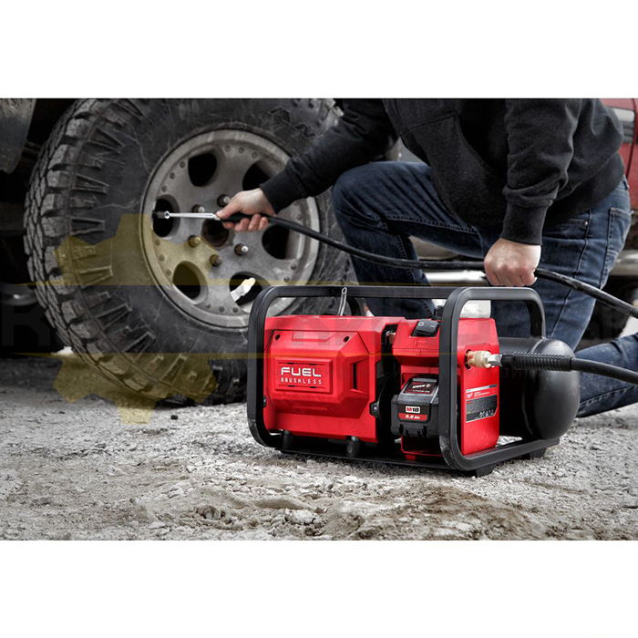 Акумулаторен компресор за въздух MILWAUKEE M18 FAC-0, 18V, 9.31 bar, 48 л/мин., 7.6 л - 