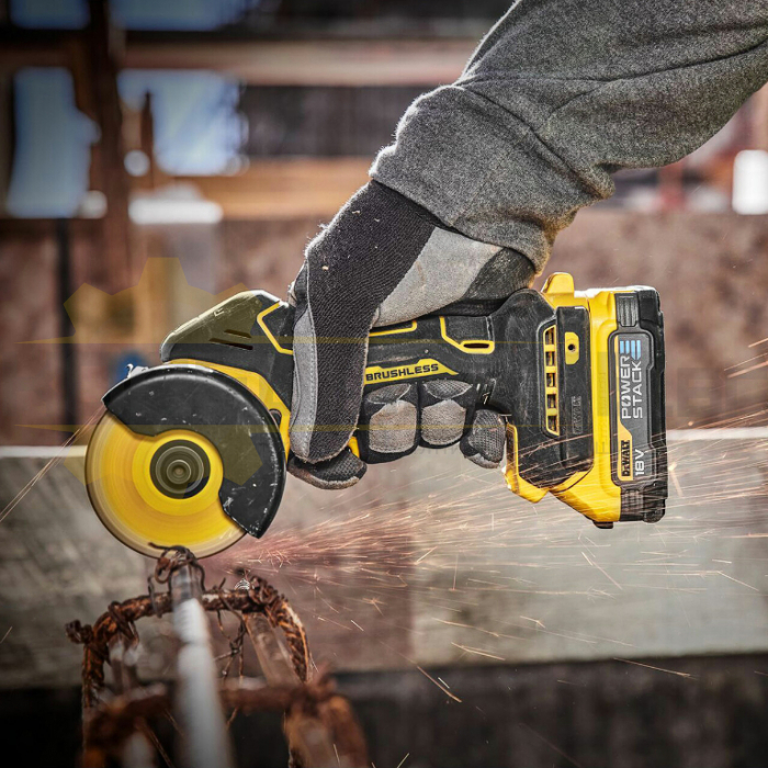 Акумулаторен ръчен циркуляр DeWALT DCS438N SOLO, 18V, 76 мм., 20000 об/мин - 